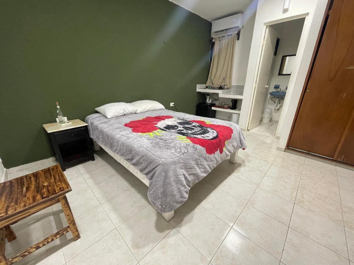 Calaveritas Rooms Playa del Carmen Exterior photo